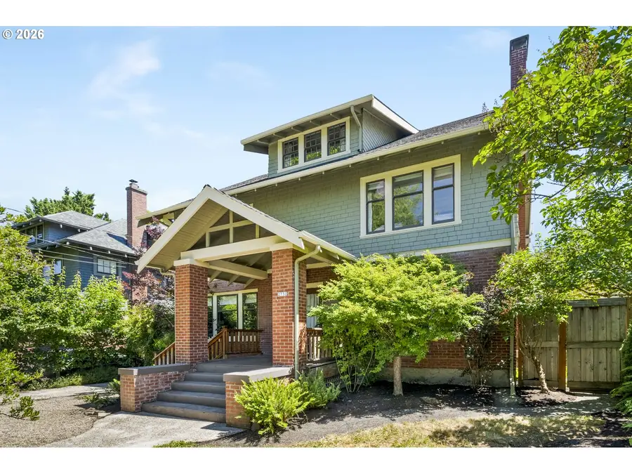 2732 NE 15th Ave, Portland, OR 97212 - #2
