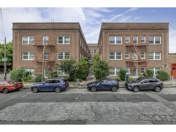 1509 NE 10th Ave #205, Portland, OR 97232