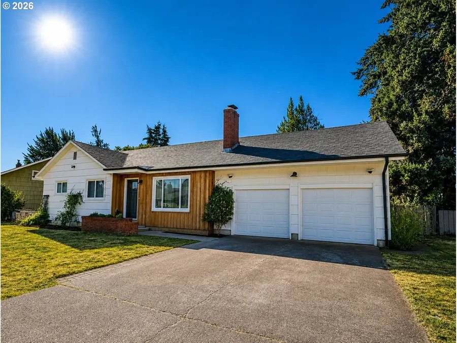 4475 Cascade Dr, Eugene, OR 97402 - #2