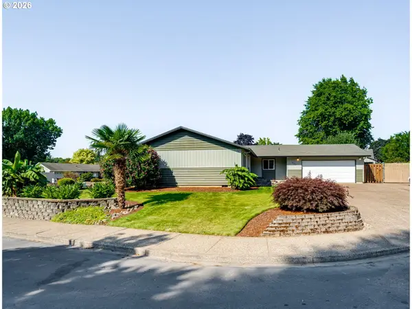 1635 SE Queenborough Ct, McMinnville, OR 97128