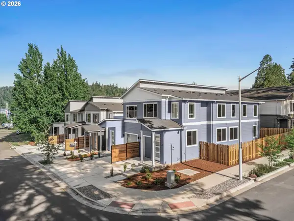 2403 NW 1st Dr, Gresham, OR 97030