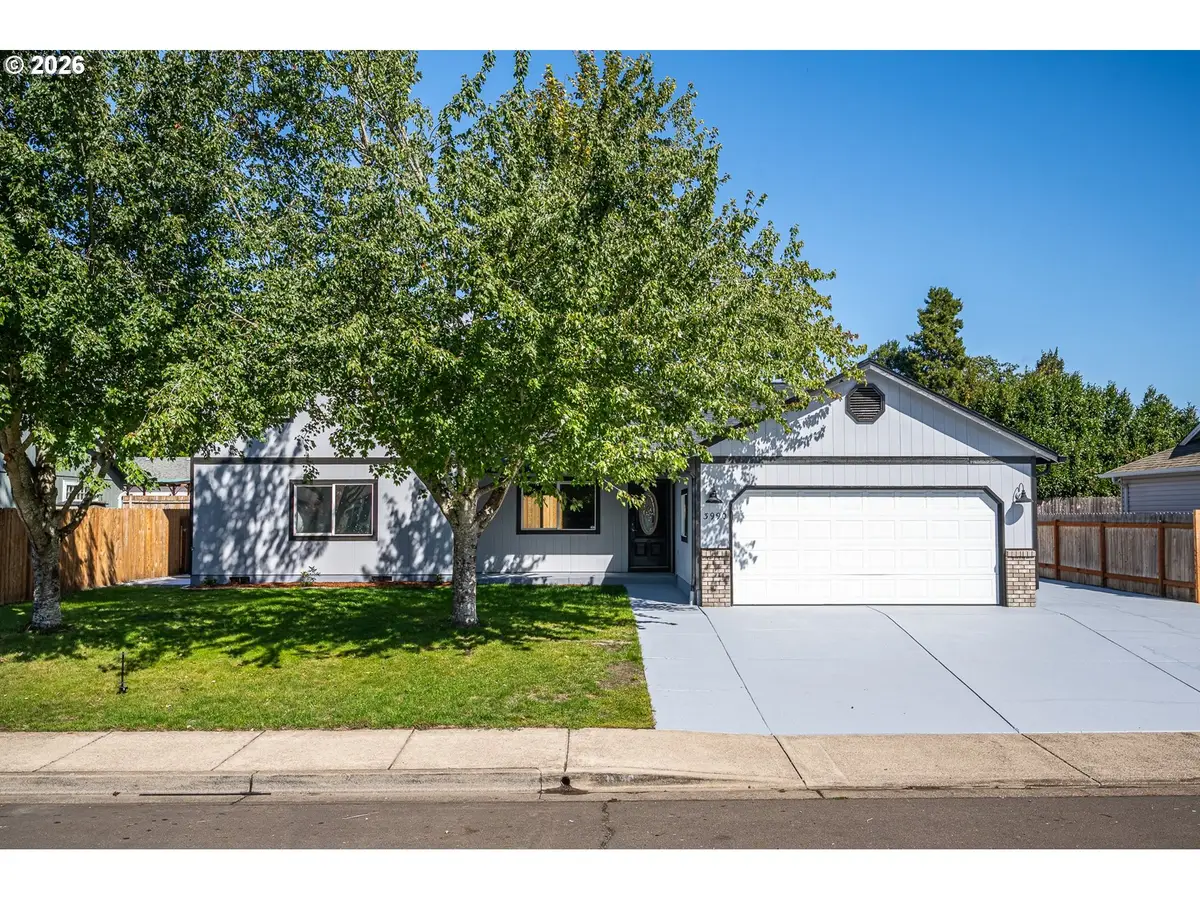 3990 Douglas Dr, Springfield, OR 97478 - #1