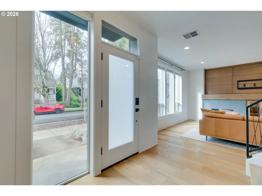 5872 SE 15th Ave, Portland, OR 97202 - #3