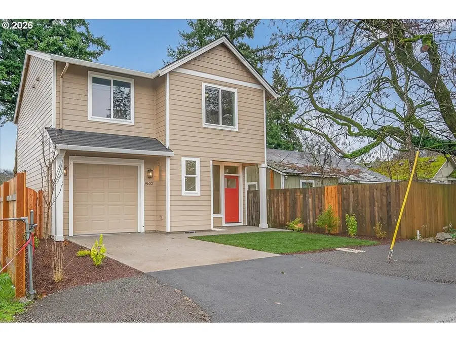 9602 SE 74th Ave, Milwaukie, OR 97222 - Image #2