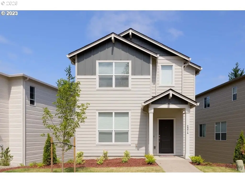 2574 Brackenfern Rd, Eugene, OR 97403 - #1