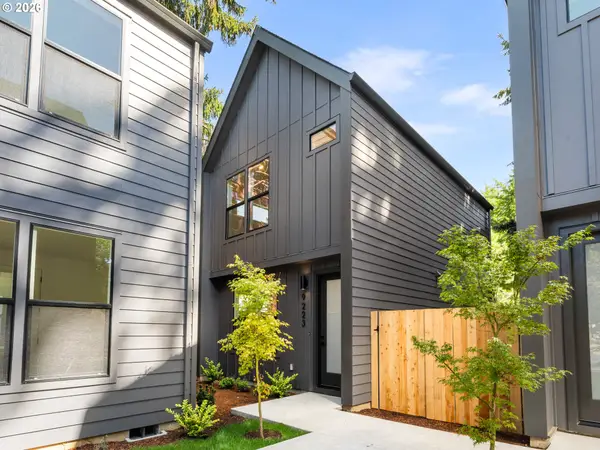 9223 N Seneca St, Portland, OR 97203