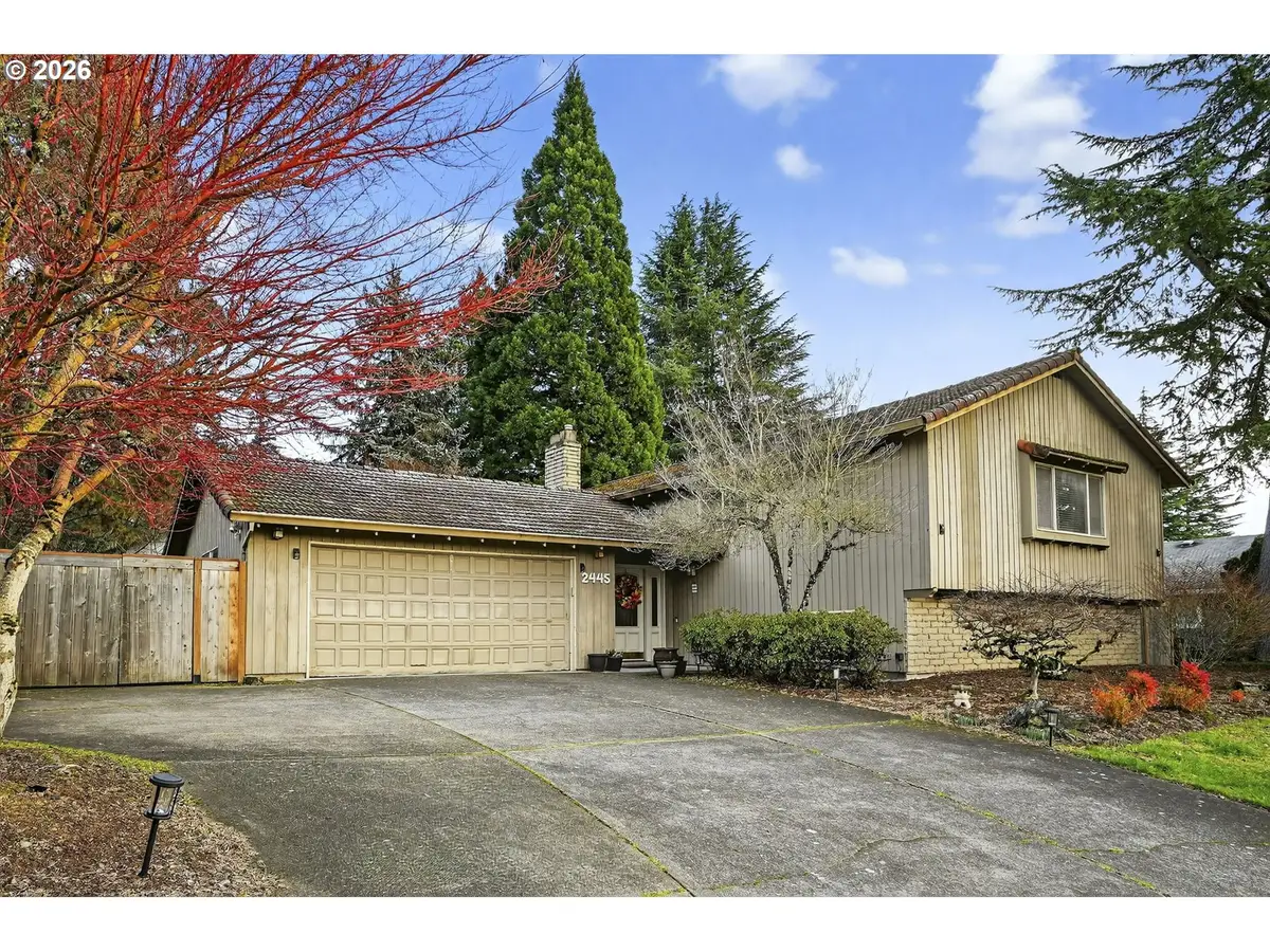 2445 Debok Rd, West Linn, OR 97068 - Image #1