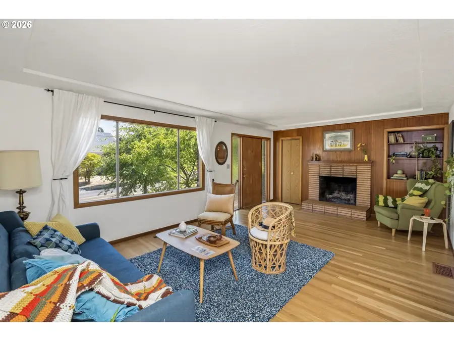 7207 N Albina Ave, Portland, OR 97217 - #3