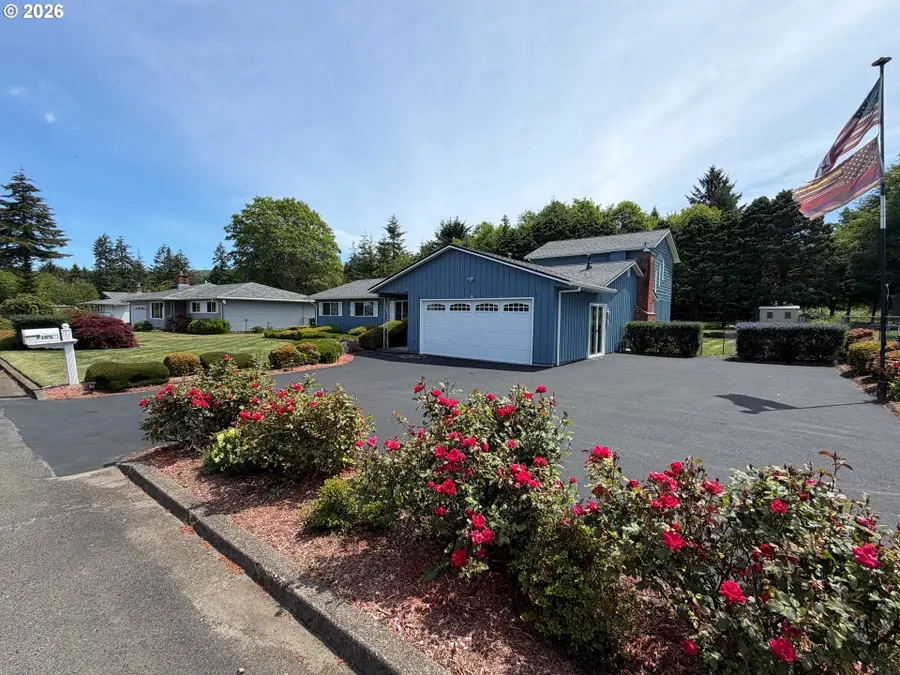 41976 Wickiup Terrace Ln, Astoria, OR 97103 - #2