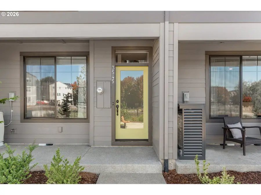 3413 SE Everwood Ln, Hillsboro, OR 97123 - Image #2