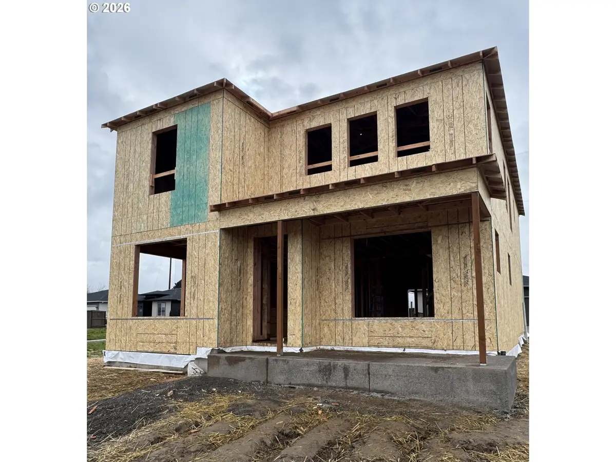 750 Magnolia Ave, Woodburn, OR 97071 - #1