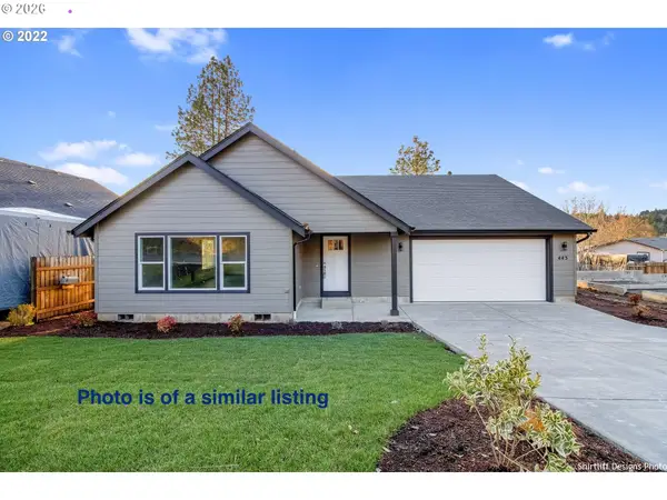 1325 Cottonwood Pl, CottageGrove, OR 97424