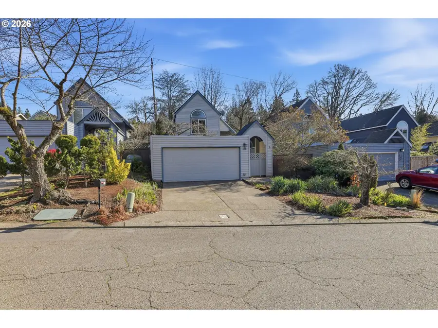 111 Kingsgate Rd, Lake Oswego, OR 97035 - #3