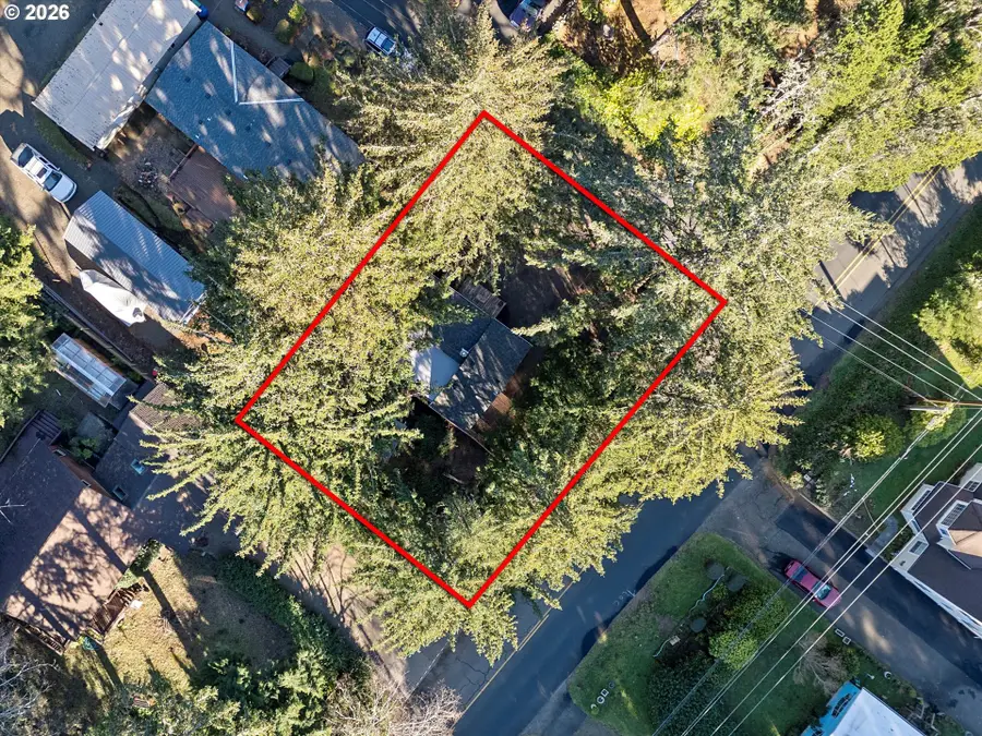 15 NE Keene Ave, Depoe Bay, OR 97341 - #3