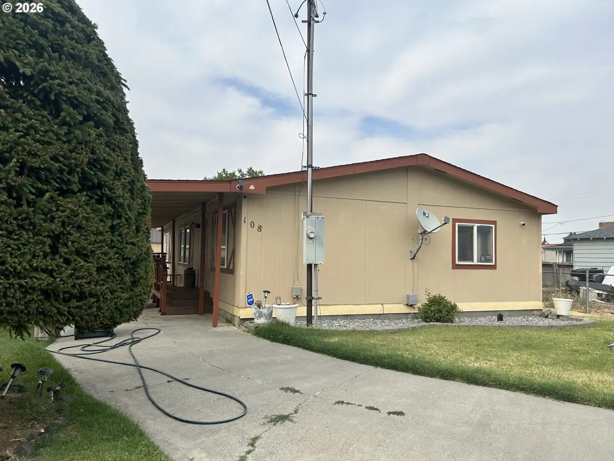 108 Catherine Ave, Milton Freewater, OR 97862 - #1