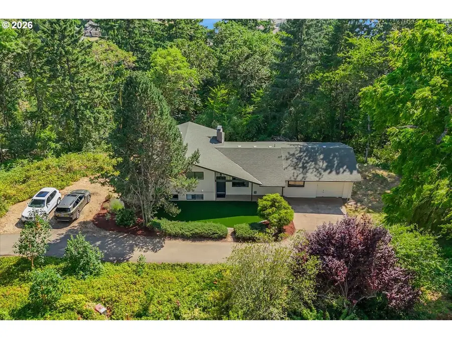 38830 SW Hartley Rd, Gaston, OR 97119 - #2