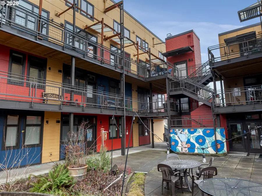 2525 N Killingsworth St #310, Portland, OR 97217 - #3