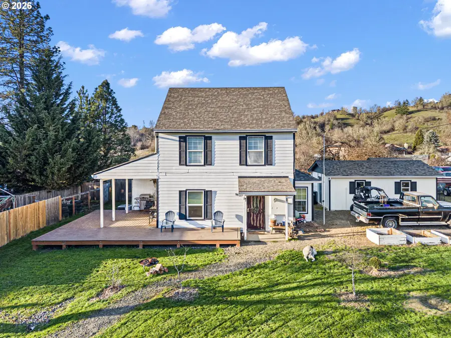 777 Oak St, Oakland, OR 97462 - #3