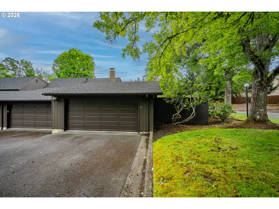 67 Westbrook Way, Eugene, OR 97405 - #2