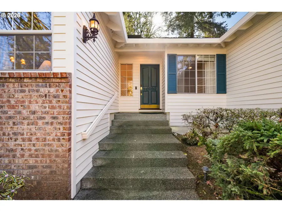 15100 SW Gull Dr, Beaverton, OR 97007 - #3