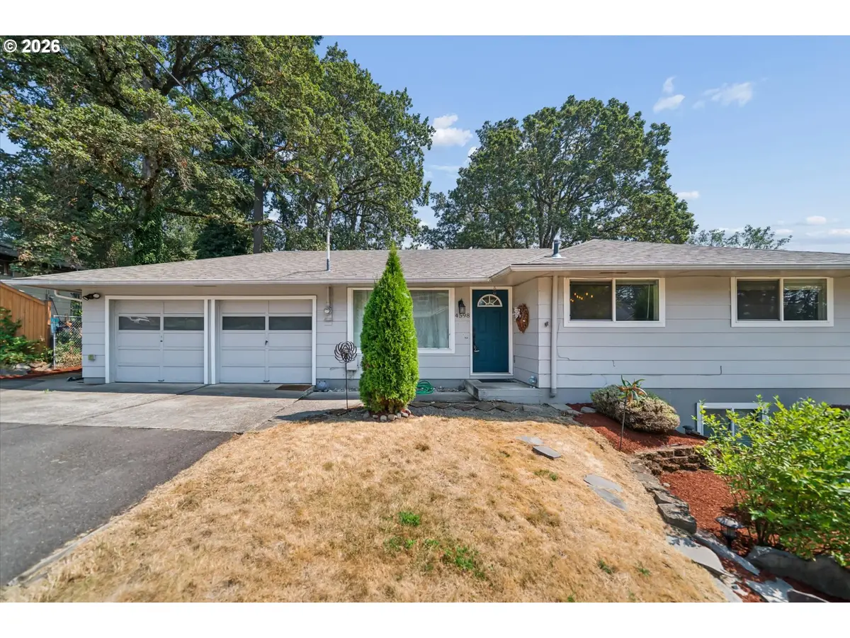 4598 SE Whipple Ave, Milwaukie, OR 97267 - #1