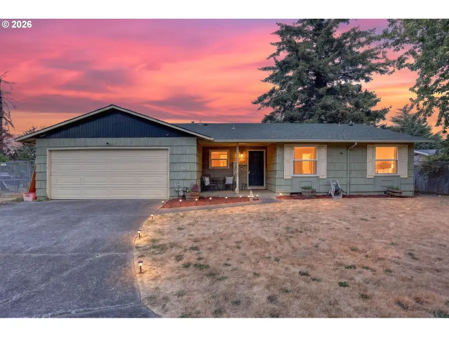 705 NE 18th Ct, Gresham, OR 97030 - #2