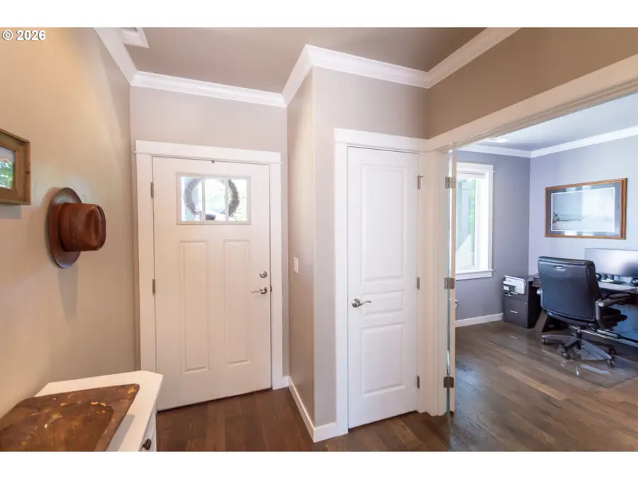 993 Tyson Ln, Eugene, OR 97404 - #3