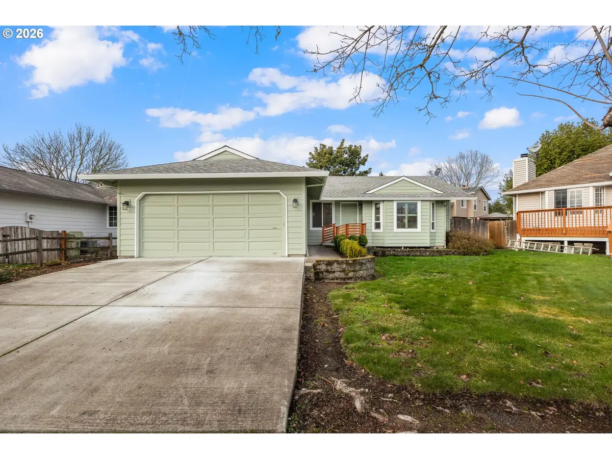 21140 NW Cannes Dr, Portland, OR 97229 - Image #1