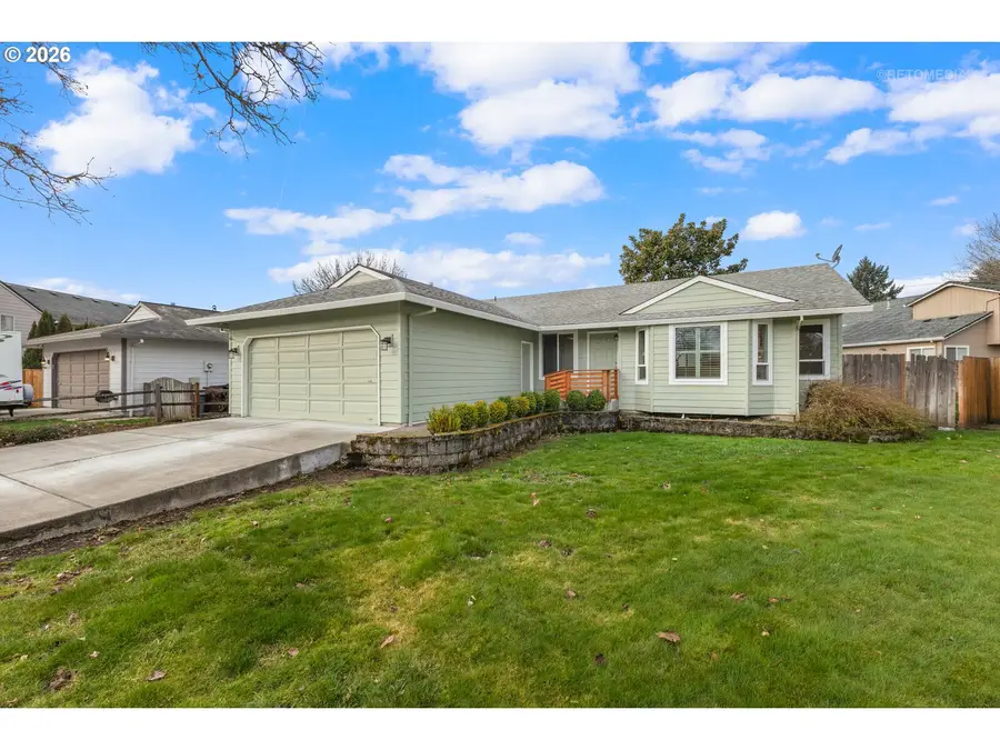 21140 NW Cannes Dr, Portland, OR 97229 - Image #2