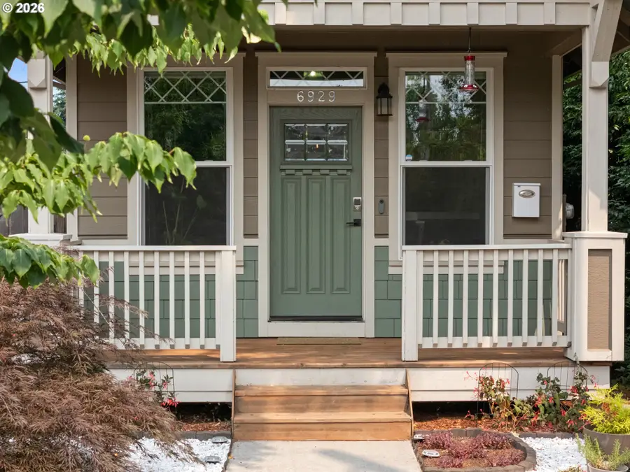 6929 N Armour St, Portland, OR 97203 - #3
