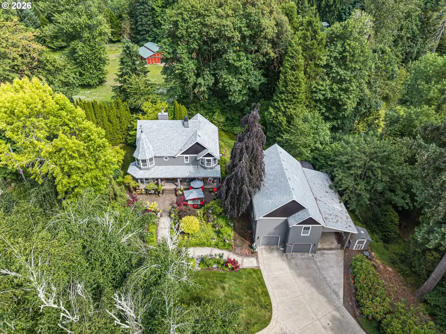 42092 Holden Creek Ln, Springfield, OR 97478 - #2
