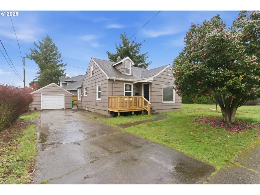 10405 NE Pacific St, Portland, OR 97220 - #2