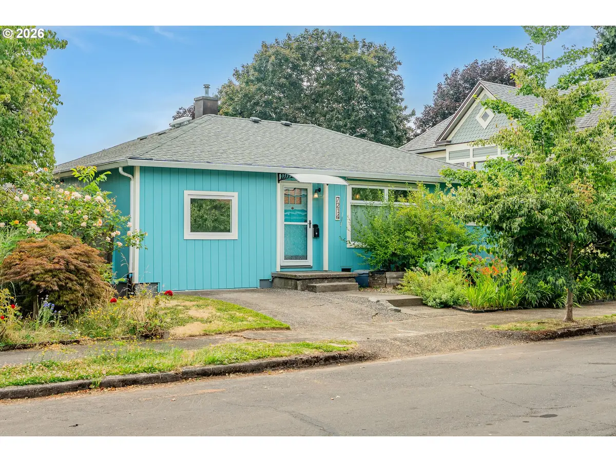 7214 NE 9th Ave, Portland, OR 97211 - #1