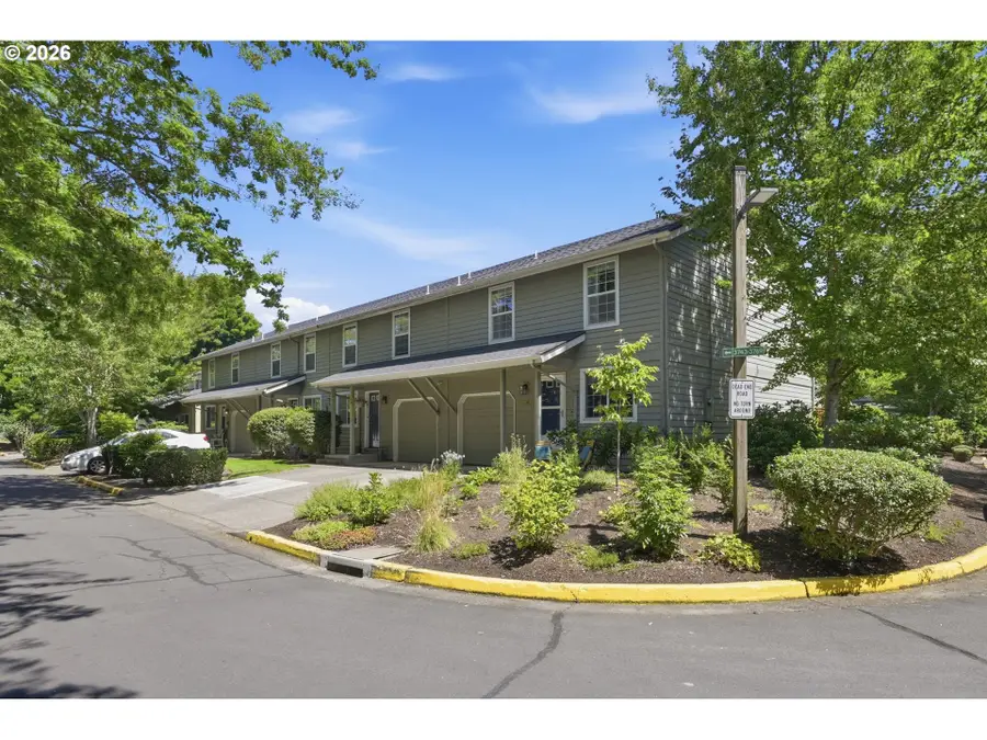 3743 Westleigh St, Eugene, OR 97405 - #2