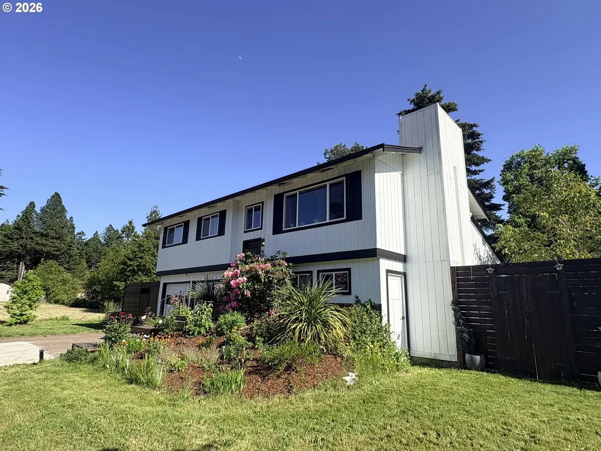 1060 SE Marion Ave, Corvallis, OR 97333 - #1