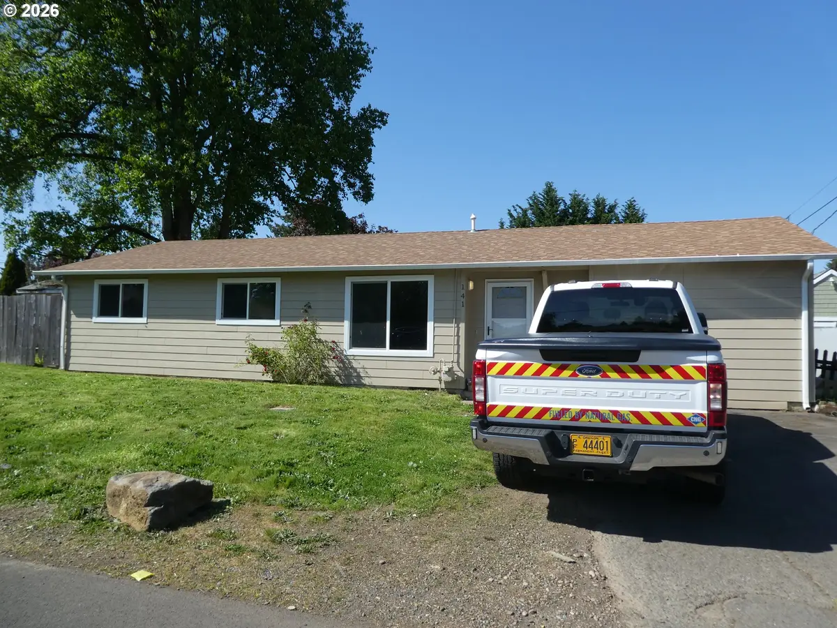 141 Hood St, Oregon City, OR 97045 - #1