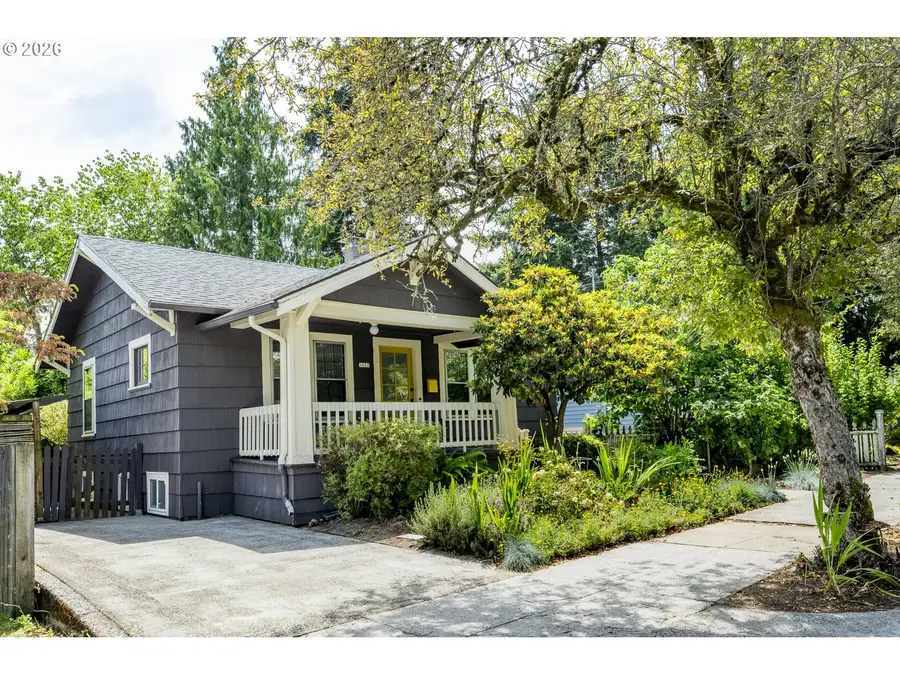 1912 SE Pine St, Portland, OR 97214 - #2