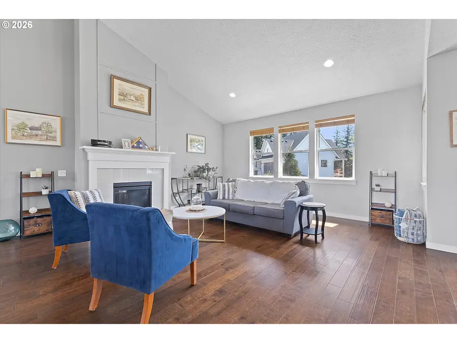 830 SE Darrow Rd, Estacada, OR 97023 - #3