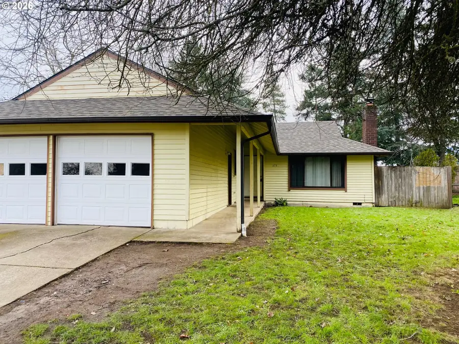 3732 Peppertree Dr, Eugene, OR 97402 - Image #3