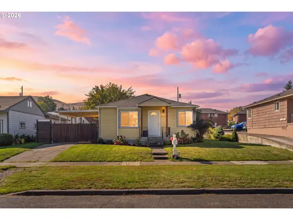 1720 E 9th St, TheDalles, OR 97058