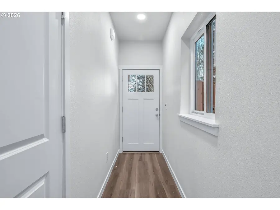 9259 E Burnside St, Portland, OR 97216 - #2