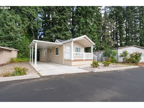 455 SW Liberty Bell Dr #14, Beaverton, OR 97006