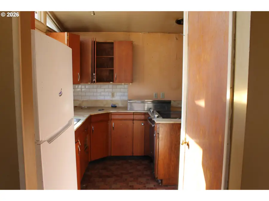 1740 Estes St, Baker City, OR 97814 - #3