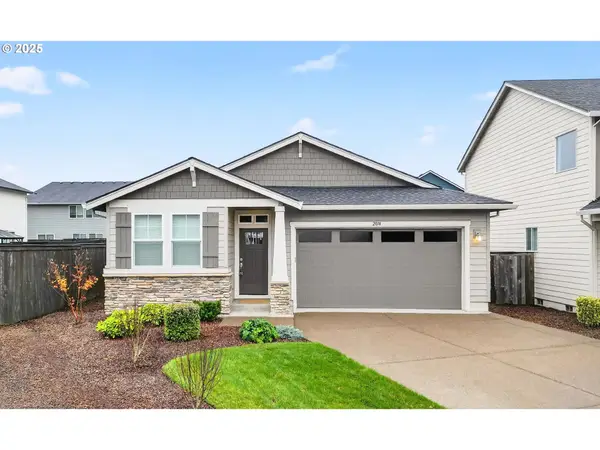 2074 S Ivy St, Cornelius, OR 97113