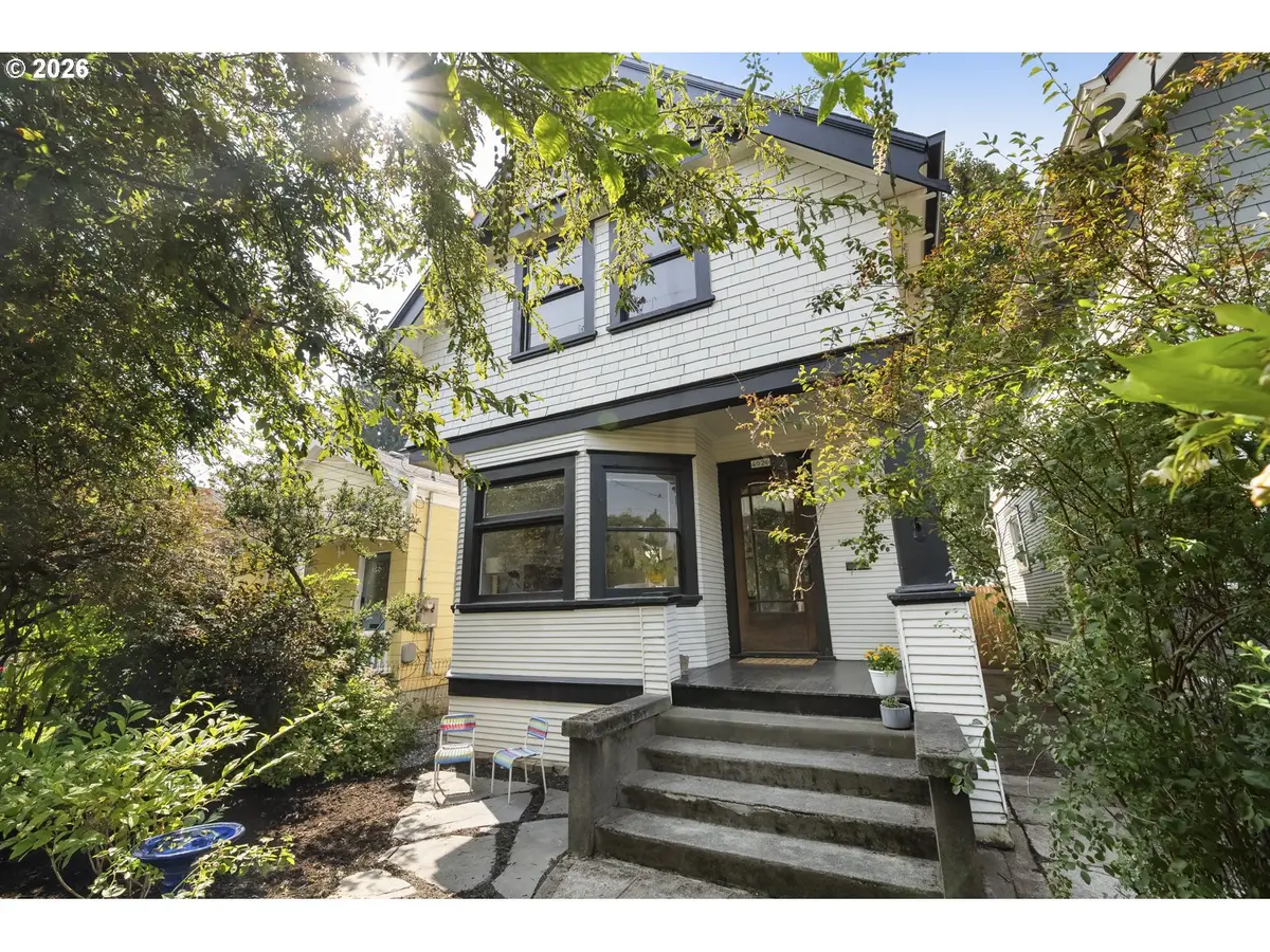 4026 SE Caruthers St, Portland, OR 97214 - #1