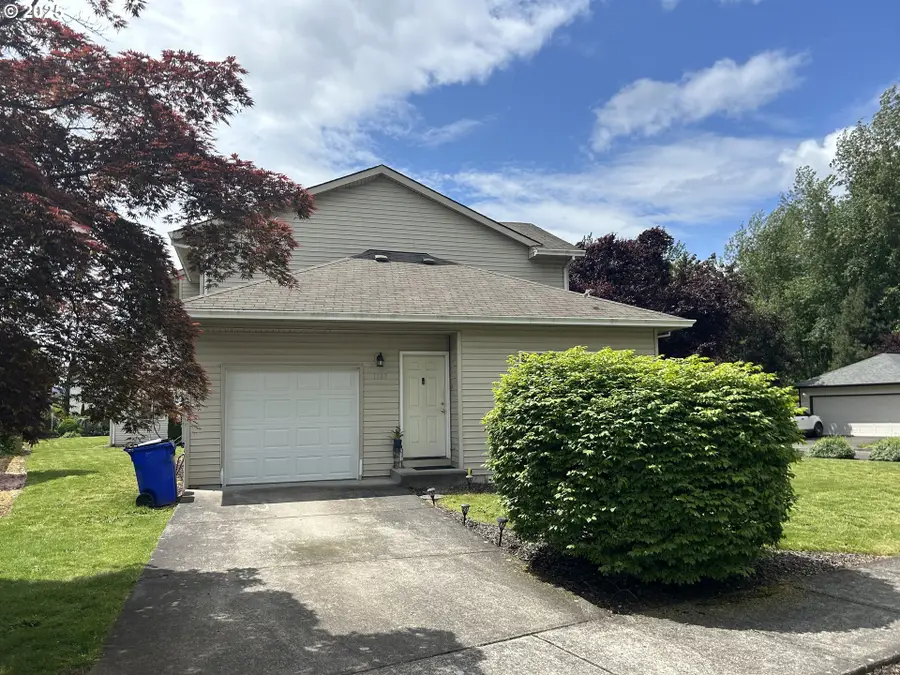 1042/1108 NE Lija Loop, Portland, OR 97211 - Image #2