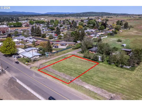 808 S Roosevelt St, Goldendale, WA 98620