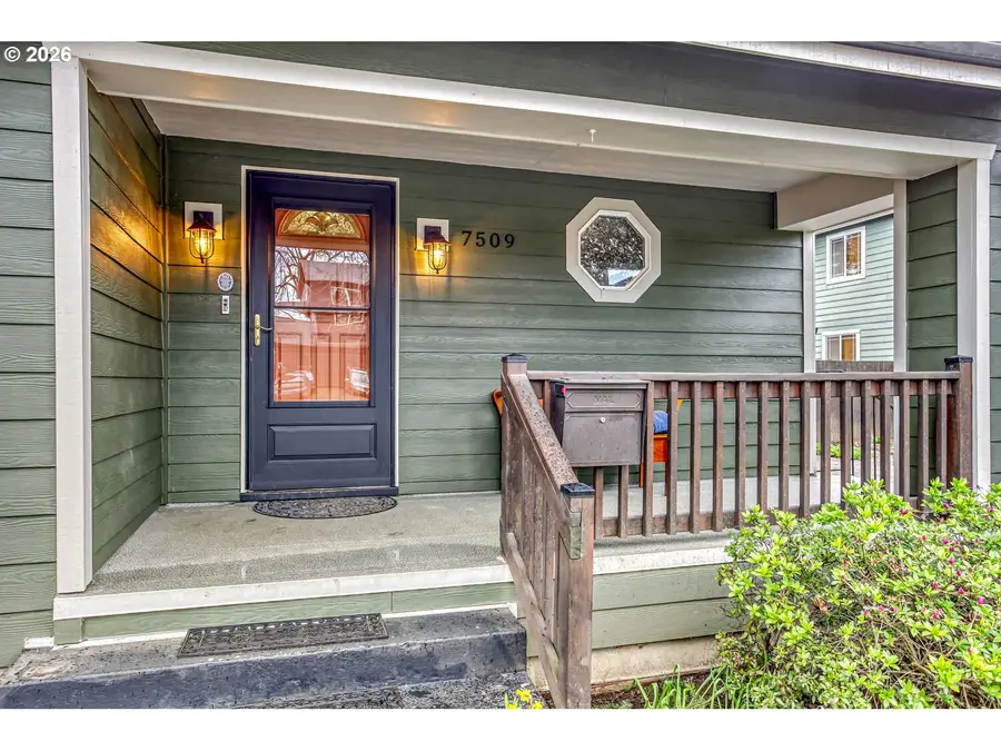 7509 SE 51st Ave, Portland, OR 97035 - #3