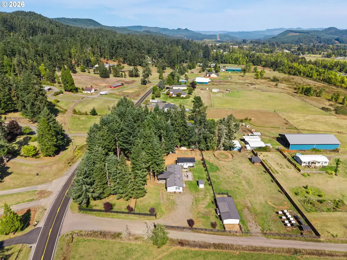 90847 Hill Rd, Springfield, OR 97478 - #1