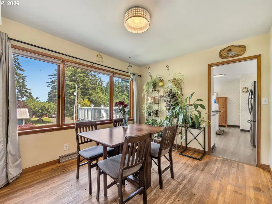 35302 Lyngstad Heights Ln, Astoria, OR 97103 - #3
